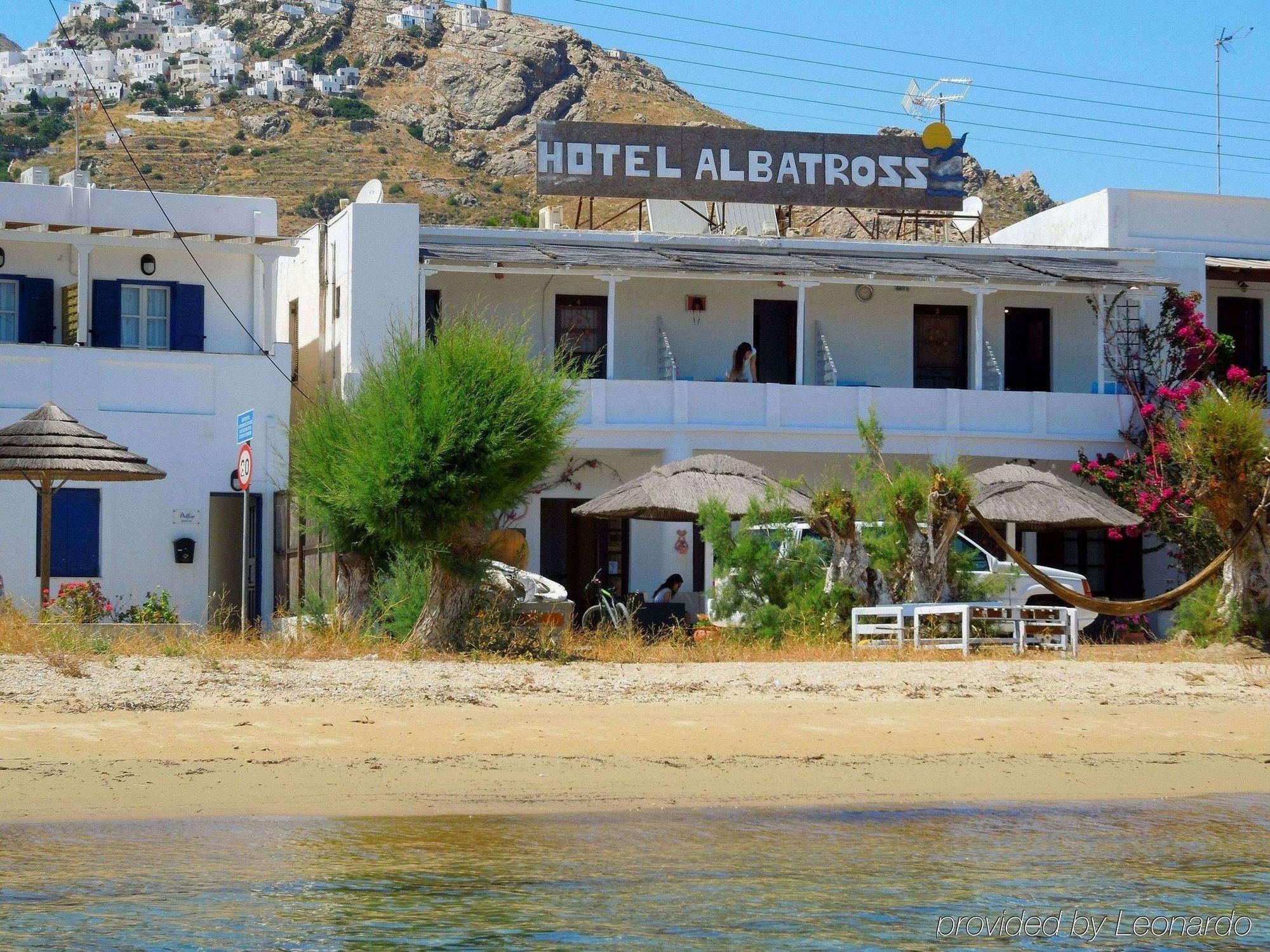 Albatross Hotel Livadi  Bagian luar foto