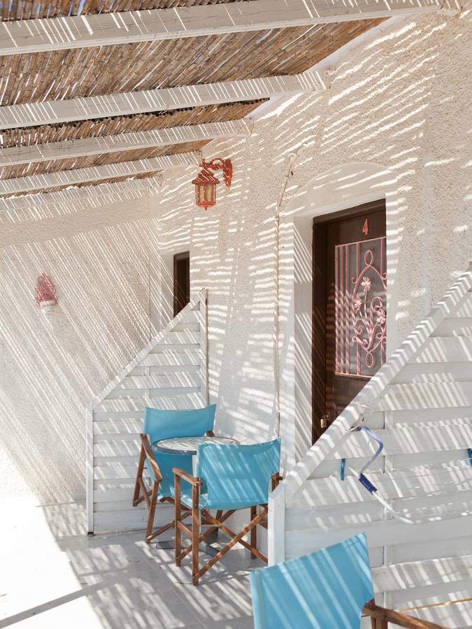 Albatross Hotel Livadi  Bagian luar foto