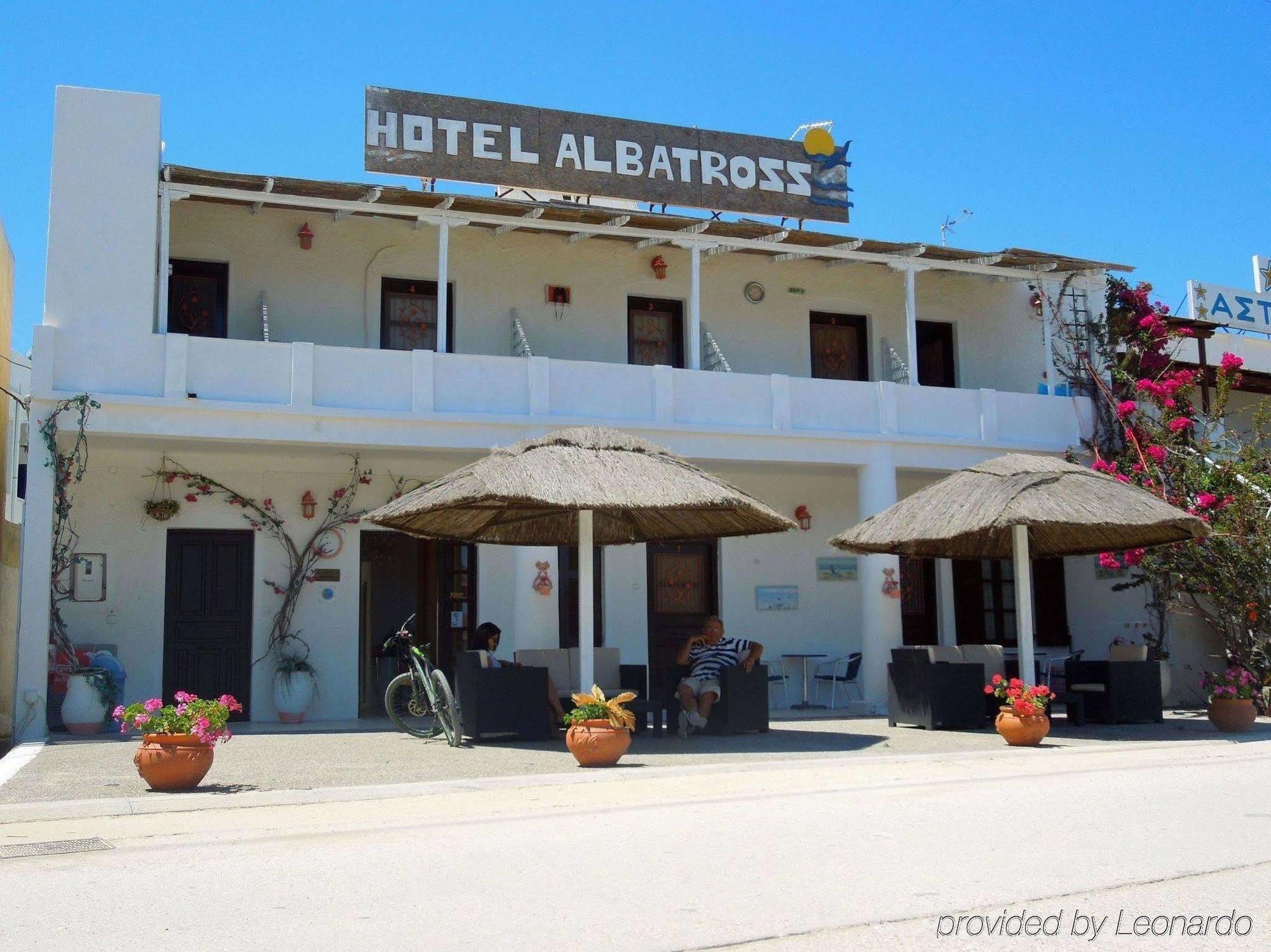 Albatross Hotel Livadi  Bagian luar foto