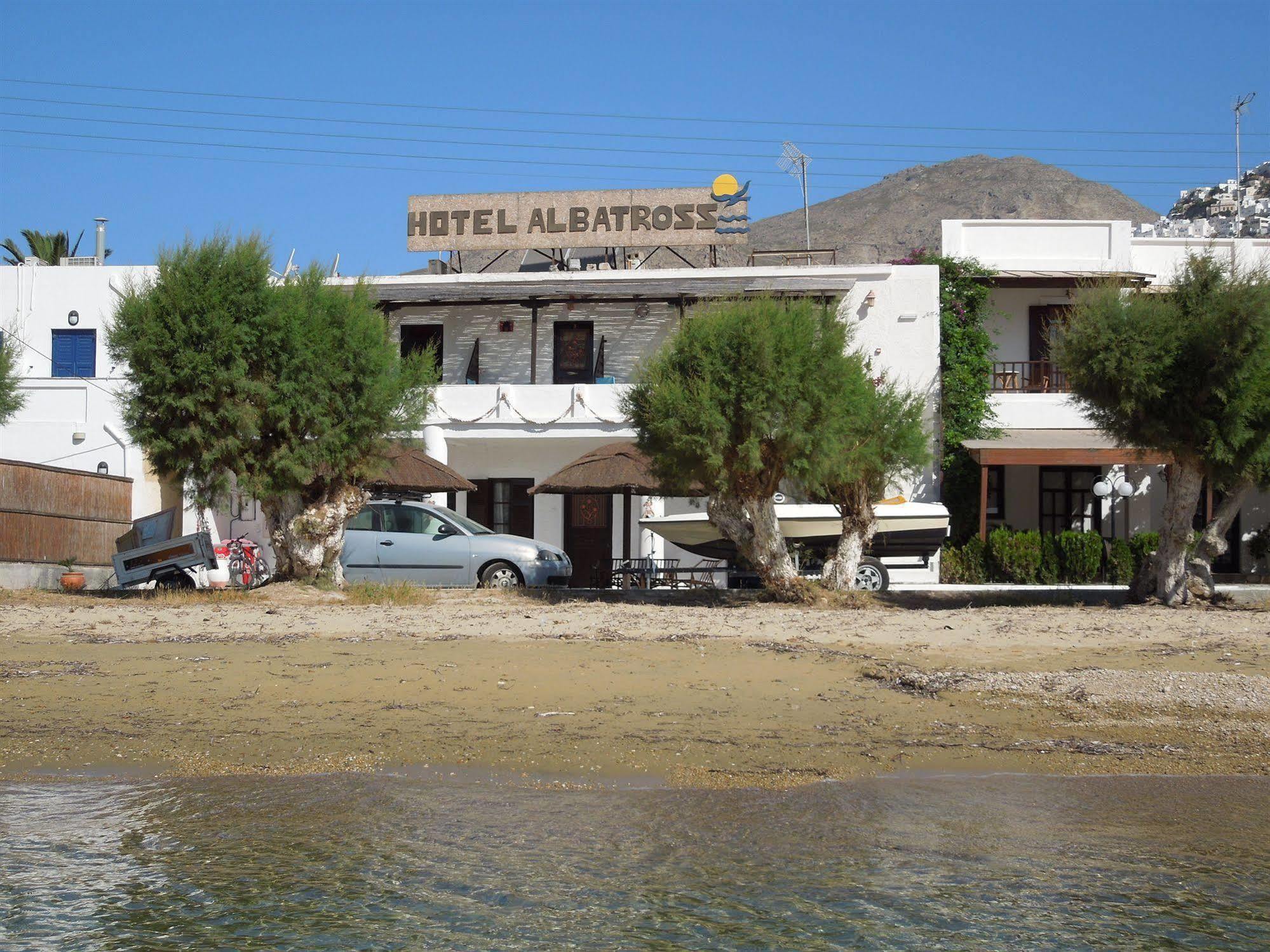 Albatross Hotel Livadi  Bagian luar foto